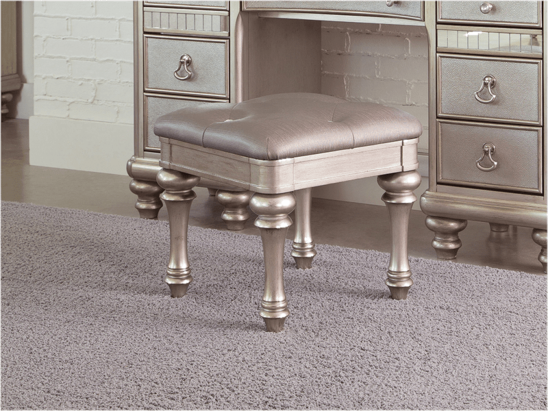 Mitt Vanity Stool