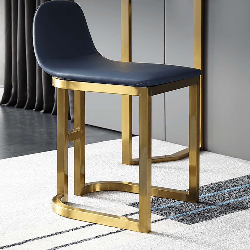 Makeup Vanity Set With Mirror & Chair