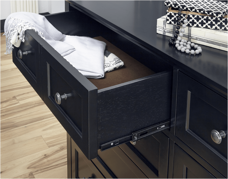 Mowgli 8 Drawer 60'' W Double Dresser